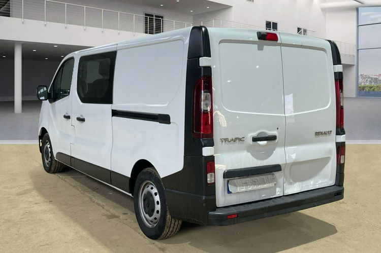 Renault Trafic long L2H1 brygadówka 7-osobowy 2.0 150KM pełna opcja 2-stronne drzwi zdjęcie 4