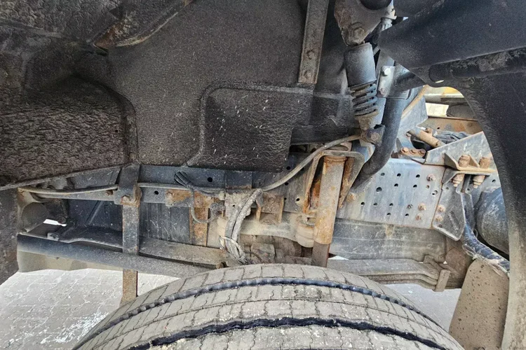 MAN 27.414 6x6 T42 zdjęcie 14