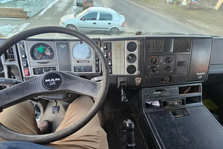 MAN 27.414 6x6 T42 zdjęcie 19