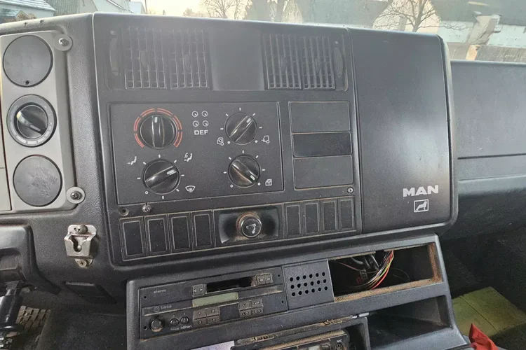 MAN 27.414 6x6 T42 zdjęcie 20