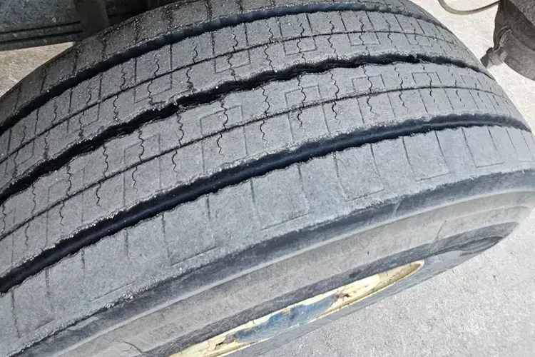 MAN 27.414 6x6 T42 zdjęcie 5