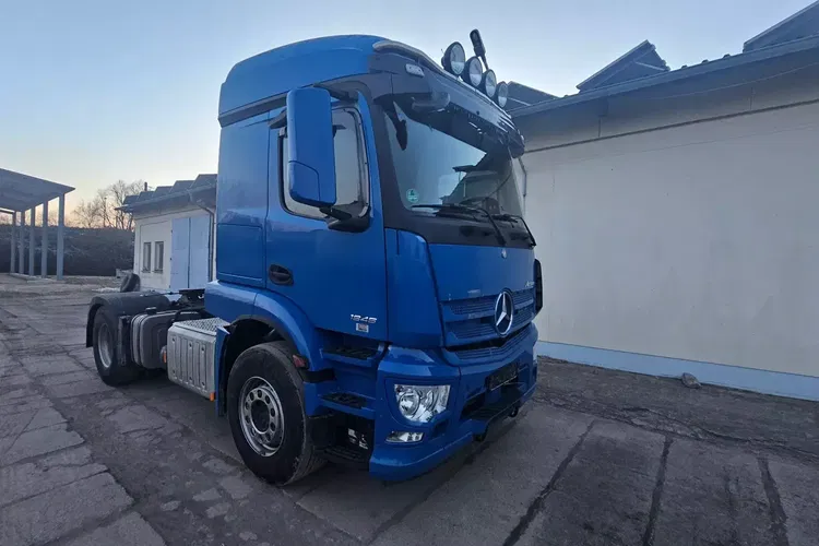 Mercedes ACTROS 1846 zdjęcie 1