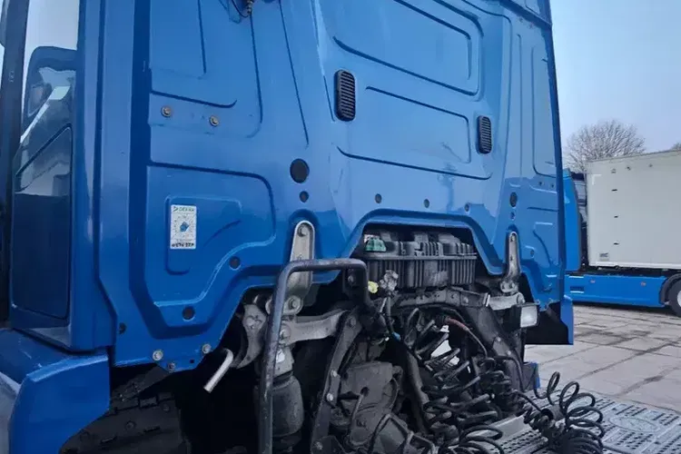 Mercedes ACTROS 1846 zdjęcie 12