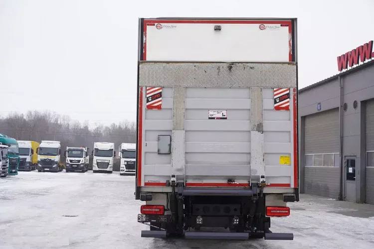 MAN TGM 18.290 4x2 LL / Kontener 18 EPAL / Kab. sypialna / Winda ZEPRO 2 t zdjęcie 5