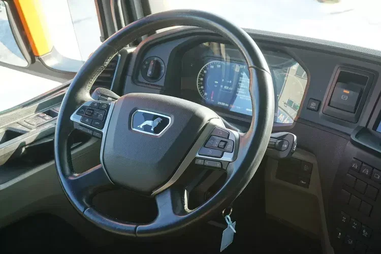 MAN TGX 33.580 6×4 / Emtech 4.NNZ-1R-2N / DMC 70000 kg zdjęcie 16