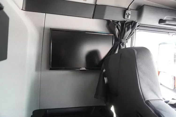 MAN TGX 33.580 6×4 / Emtech 4.NNZ-1R-2N / DMC 70000 kg zdjęcie 19