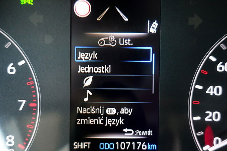 Toyota Yaris Navi+TEMPOMAT AKTYWNY+Parktronic GWAR. 1wł KRAJOWY Bezwyp 4x2 zdjęcie 26