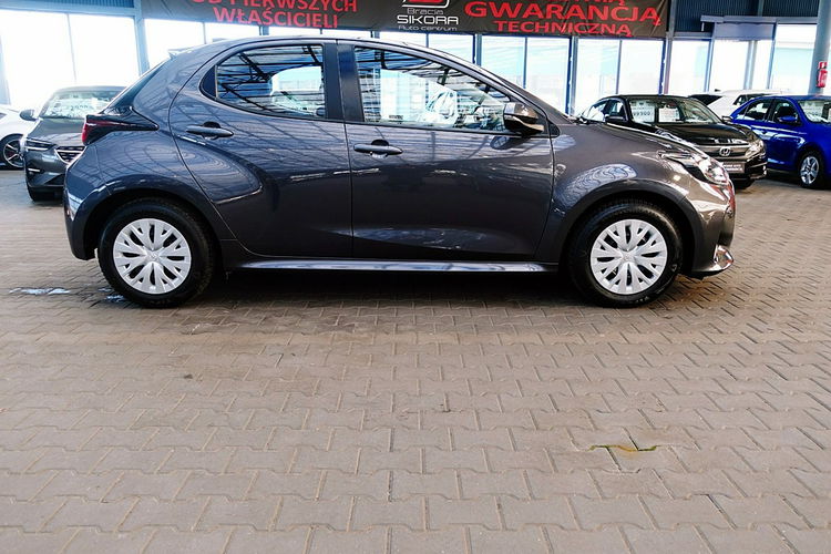 Toyota Yaris Navi+TEMPOMAT AKTYWNY+Parktronic GWAR. 1wł KRAJOWY Bezwyp 4x2 zdjęcie 73
