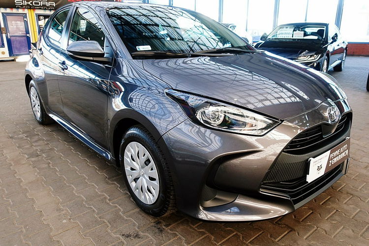 Toyota Yaris Navi+TEMPOMAT AKTYWNY+Parktronic GWAR. 1wł KRAJOWY Bezwyp 4x2 zdjęcie 78