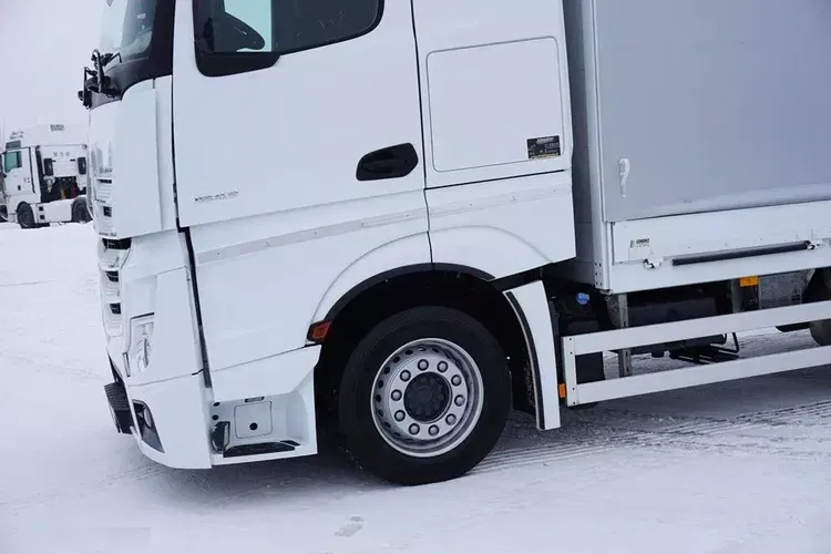 Mercedes ACTROS / 1843 / E 6 / MP 5 / BURTOFIRANKA + WINDA / 18 PALET / RETARDER zdjęcie 18