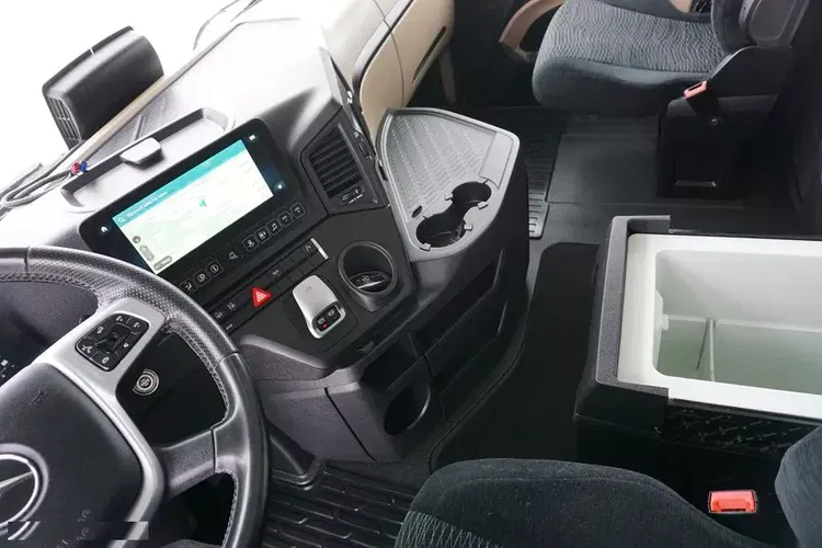 Mercedes ACTROS / 1843 / E 6 / MP 5 / BURTOFIRANKA + WINDA / 18 PALET / RETARDER zdjęcie 9