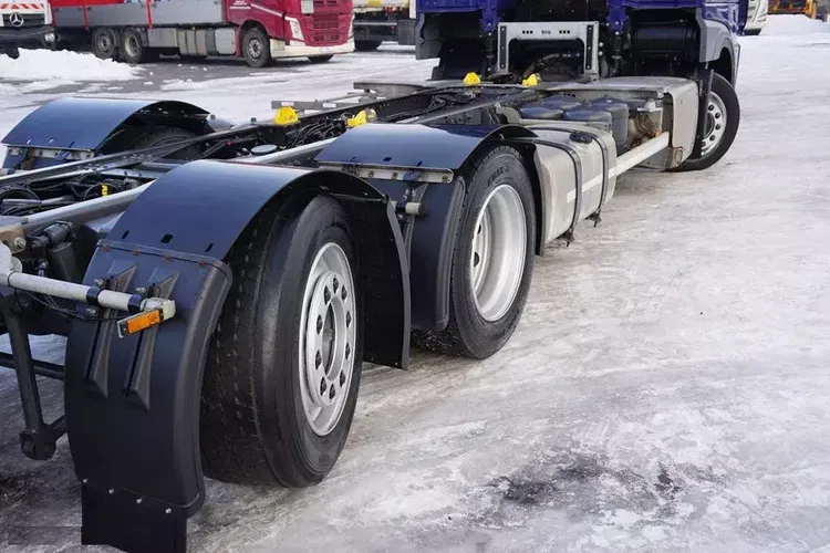 DAF XF / 480 / ACC / EURO 6 / SSC / MEGA / BDF / 7.82 M / RETARDER / OŚ SKRĘTNA zdjęcie 19