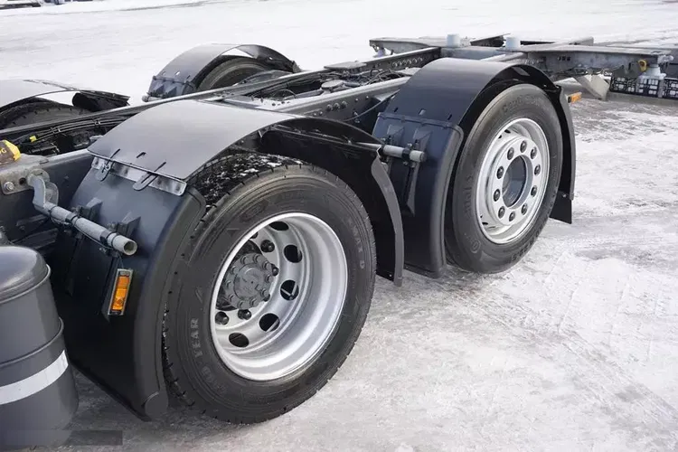 DAF XF / 480 / ACC / EURO 6 / SSC / MEGA / BDF / 7.82 M / RETARDER / OŚ SKRĘTNA zdjęcie 35