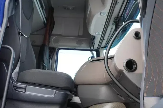 DAF XF / 480 / ACC / EURO 6 / SSC / MEGA / BDF / 7.82 M / RETARDER / OŚ SKRĘTNA zdjęcie 8