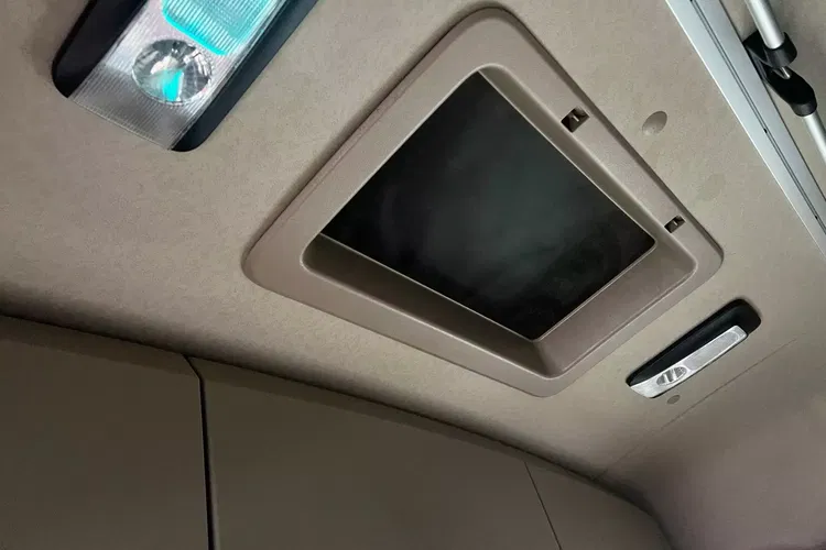 Mercedes ACTROS prokontraktowy zdjęcie 37