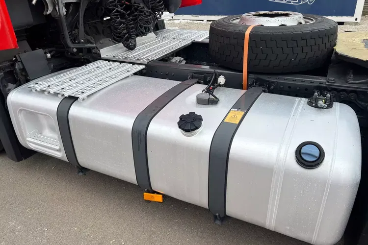 Mercedes ACTROS L prokontraktowy zdjęcie 24