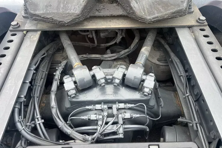 Mercedes ACTROS L prokontraktowy zdjęcie 9