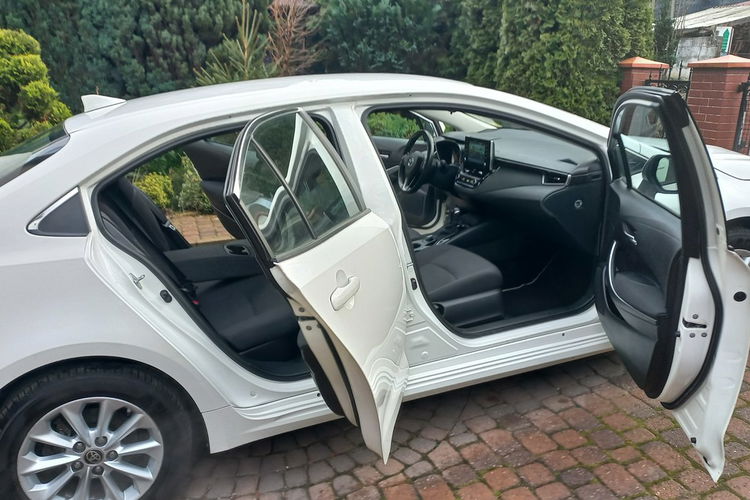 Toyota Corolla E-CVT 1.8 Hybryda Pełna historia FV23% 51 tys export Kamera cofania zdjęcie 16