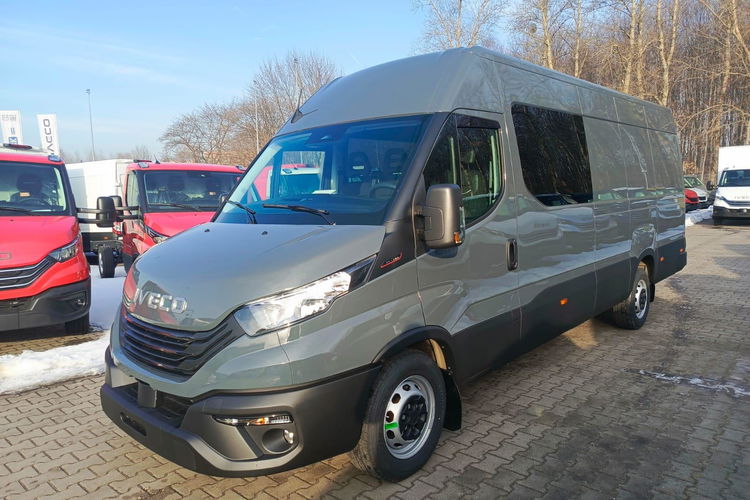 IVECO Daily 35S18H V zdjęcie 19