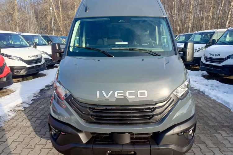 IVECO Daily 35S18H V zdjęcie 3
