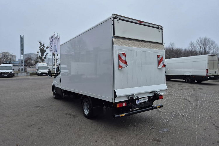 IVECO DAILY 35C 16 zdjęcie 4