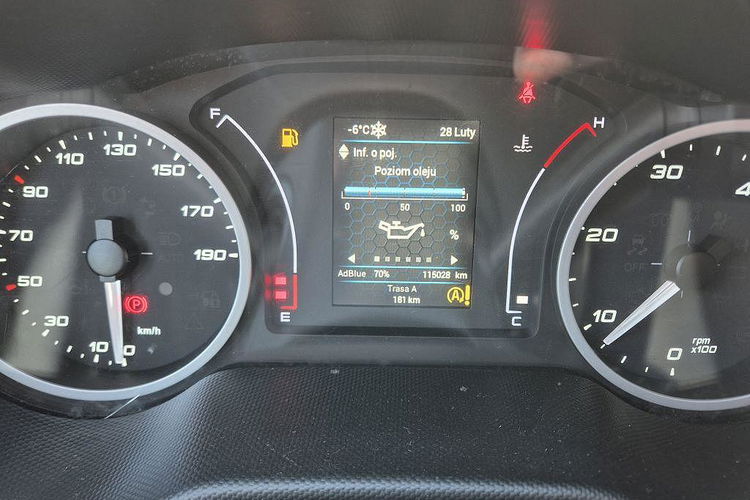 IVECO DAILY 35C 16 zdjęcie 6