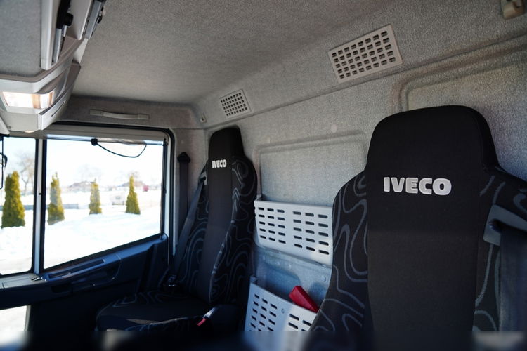 Iveco EUROCARGO 160E25 E6 / FIRANKA - 6 m / SOLÓWKA / WINDA ZAŁADOWCZA / AUTOMAT /  zdjęcie 30