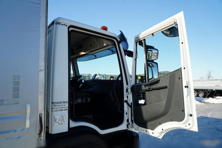 Iveco EUROCARGO 160E25 E6 / FIRANKA - 6 m / SOLÓWKA / WINDA ZAŁADOWCZA / AUTOMAT /  zdjęcie 38