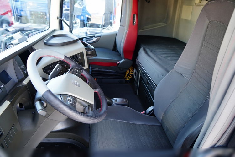 Volvo FH 460 / KLIMATYZACJA POSTOJOWA / LOWDECK / I-SHIFT / zdjęcie 23