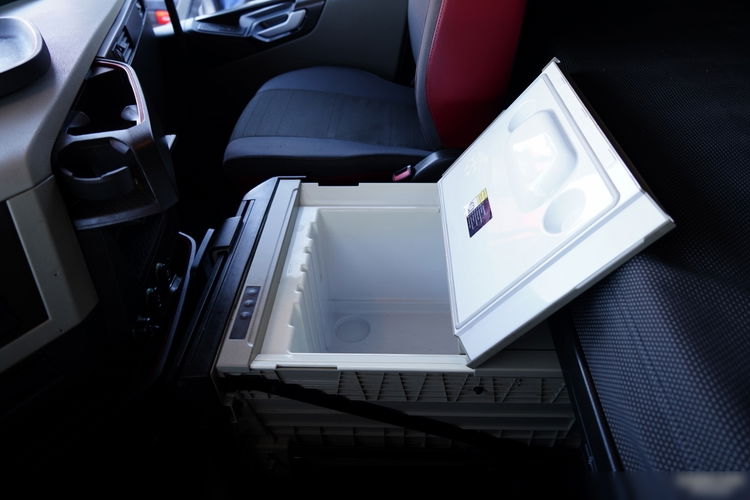 Volvo FH 460 / KLIMATYZACJA POSTOJOWA / LOWDECK / I-SHIFT / zdjęcie 25