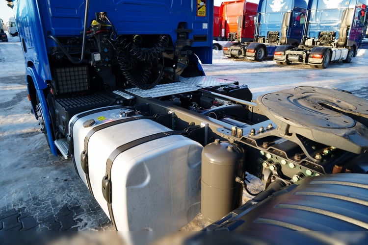 Scania R 450 / PEŁNY ADR / RETARDER / KLIMATYZACJA POSTOJOWA / ALUFELGI / 2022 ROK / zdjęcie 13