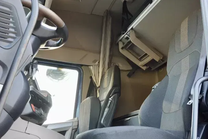 DAF XG+ 530 / ZF INTARDER / KLIMA POST. / FULL LED / ALUFELGI / NOWE TACHO zdjęcie 25