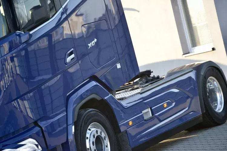 DAF XG+ 530 / ZF INTARDER / KLIMA POST. / FULL LED / ALUFELGI / NOWE TACHO zdjęcie 3