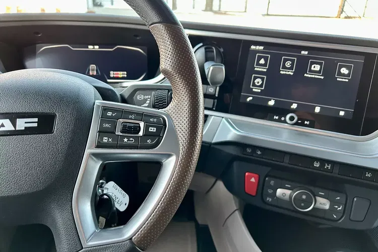 DAF XG+ 530 / ZF INTARDER / KLIMA POST. / FULL LED / ALUFELGI / NOWE TACHO zdjęcie 32