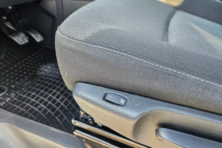 Renault Trafic L2H1 84900zł NETTO Brygadówka 5 osób 2.0dCi/145KM zdjęcie 20