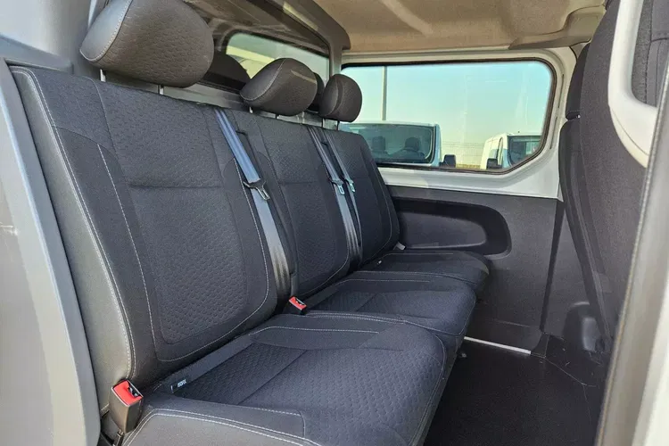 Renault Trafic L2H1 84900zł NETTO Brygadówka 5 osób 2.0dCi/145KM zdjęcie 32