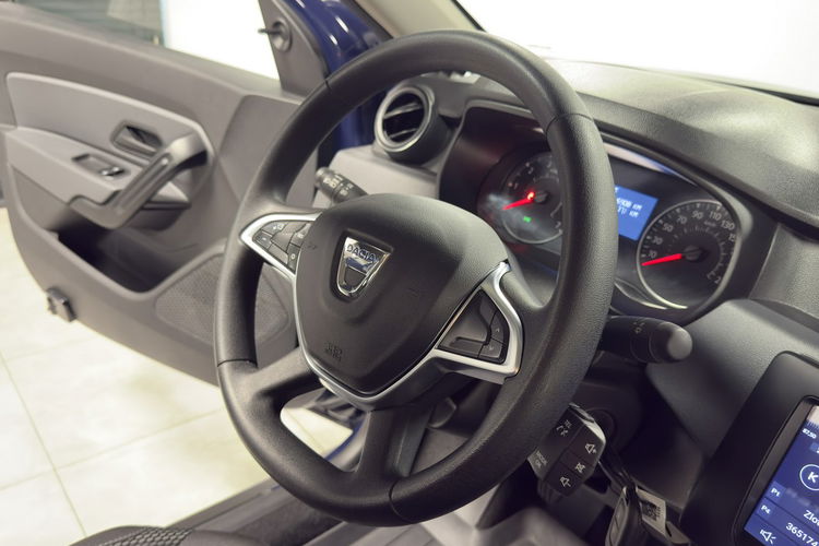 Dacia Duster 1.6 SCe 115KM Lift Essential Navi Relingi Alu16 Polski Salon 46000km zdjęcie 21