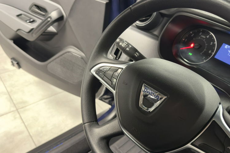 Dacia Duster 1.6 SCe 115KM Lift Essential Navi Relingi Alu16 Polski Salon 46000km zdjęcie 26