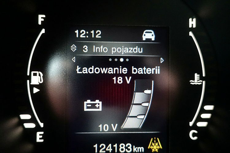 Fiat 500x 1.6Benz+GAZ Skóra+NAVI+PODGRZ.Kier+Fotele+BIXENON KRAJOWY Bezwypadkowy 4x2 zdjęcie 31