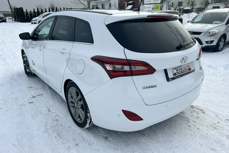 Hyundai i30 Super stan Full opcja zdjęcie 7