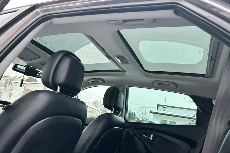 Hyundai ix35 zdjęcie 18