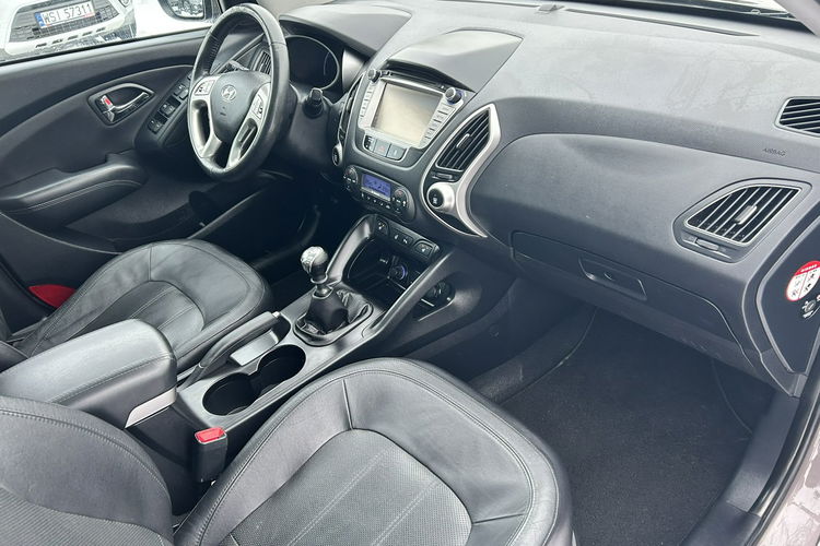 Hyundai ix35 zdjęcie 21