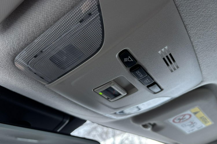 Toyota Corolla 1.8 Hybrid 122KM COMFORT TECH, salon Polska, gwarancja, FV23% zdjęcie 24