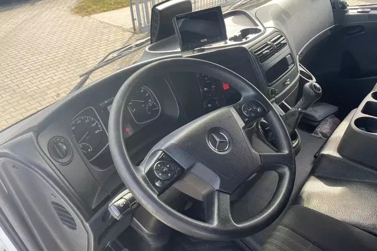 Mercedes ATEGO 816 , ładowność 3.1 tony zdjęcie 7