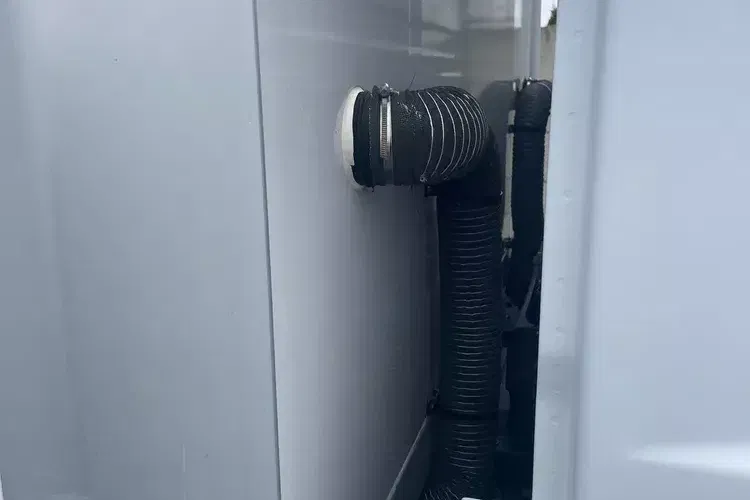 Mercedes ATEGO 818, IZOTERMA OGRZEWANA zdjęcie 10