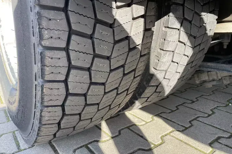 Iveco Stralis EEV 18.310 , Chłodnia, PRZEBIEG 262 TYŚ KM zdjęcie 12