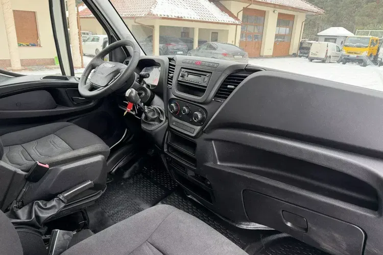 Iveco Daily 35C15 zdjęcie 31