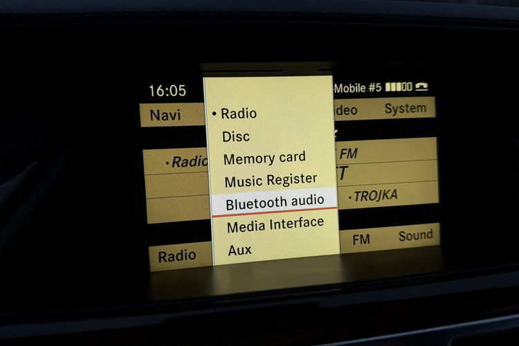 Mercedes CLS 350 Wentylowane fotele, Roleta, Bi-Xenon, Pneumat, Navi, Bluetooth zdjęcie 22