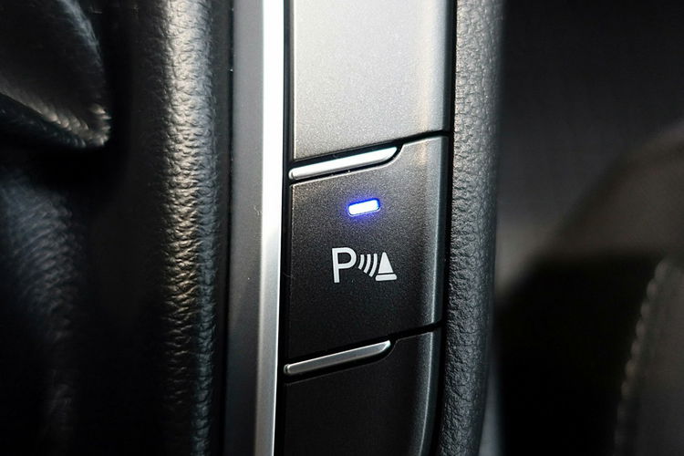 Hyundai i30 1, 5 16V Led+TEMPOMAT GWARANCJA 1WŁ Kraj Bezwypadkowy F23% 4x2 zdjęcie 18