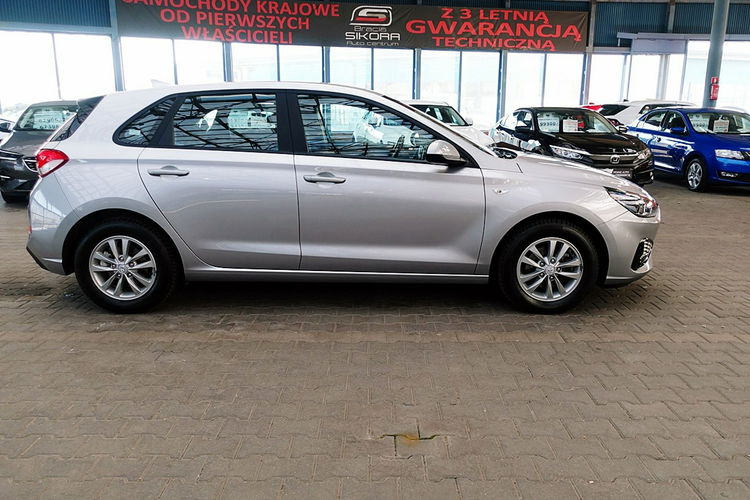 Hyundai i30 1, 5 16V Led+TEMPOMAT GWARANCJA 1WŁ Kraj Bezwypadkowy F23% 4x2 zdjęcie 50